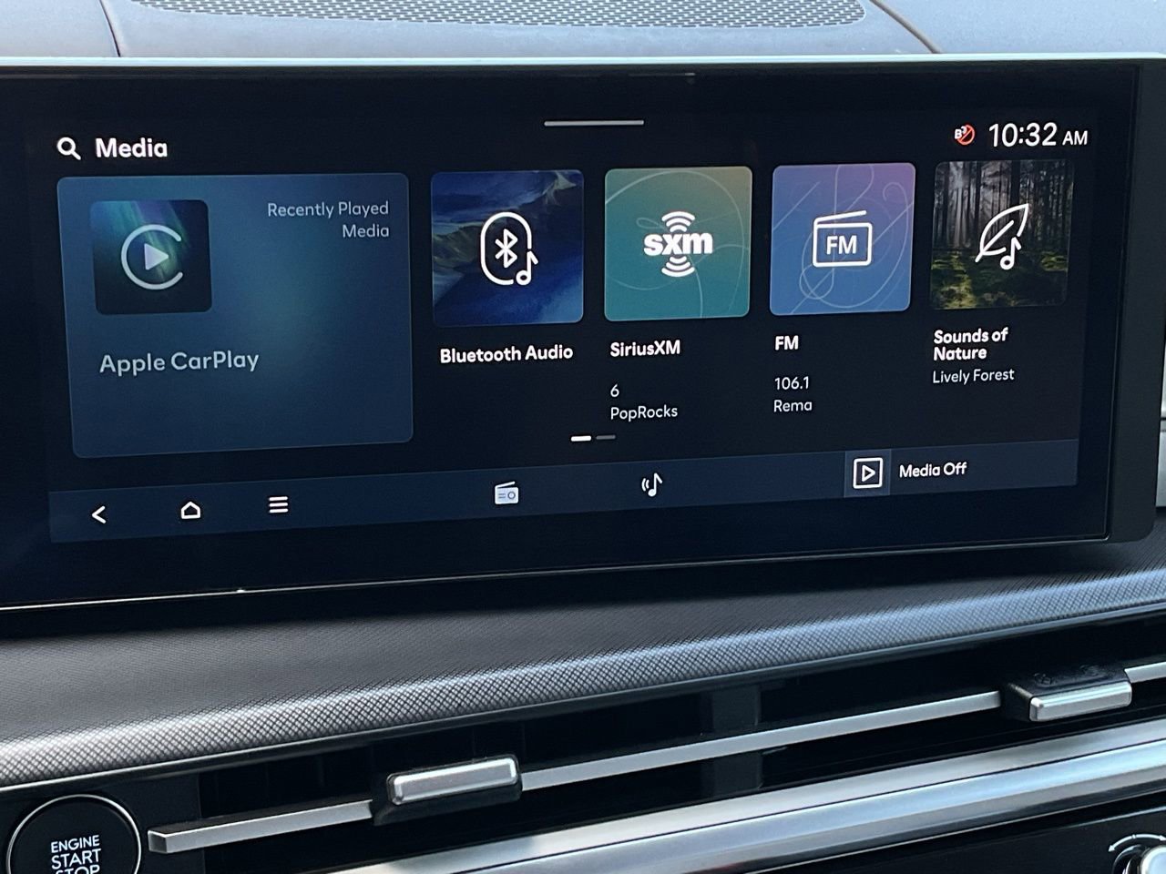 Used 2025 Hyundai Santa Fe SEL image 33