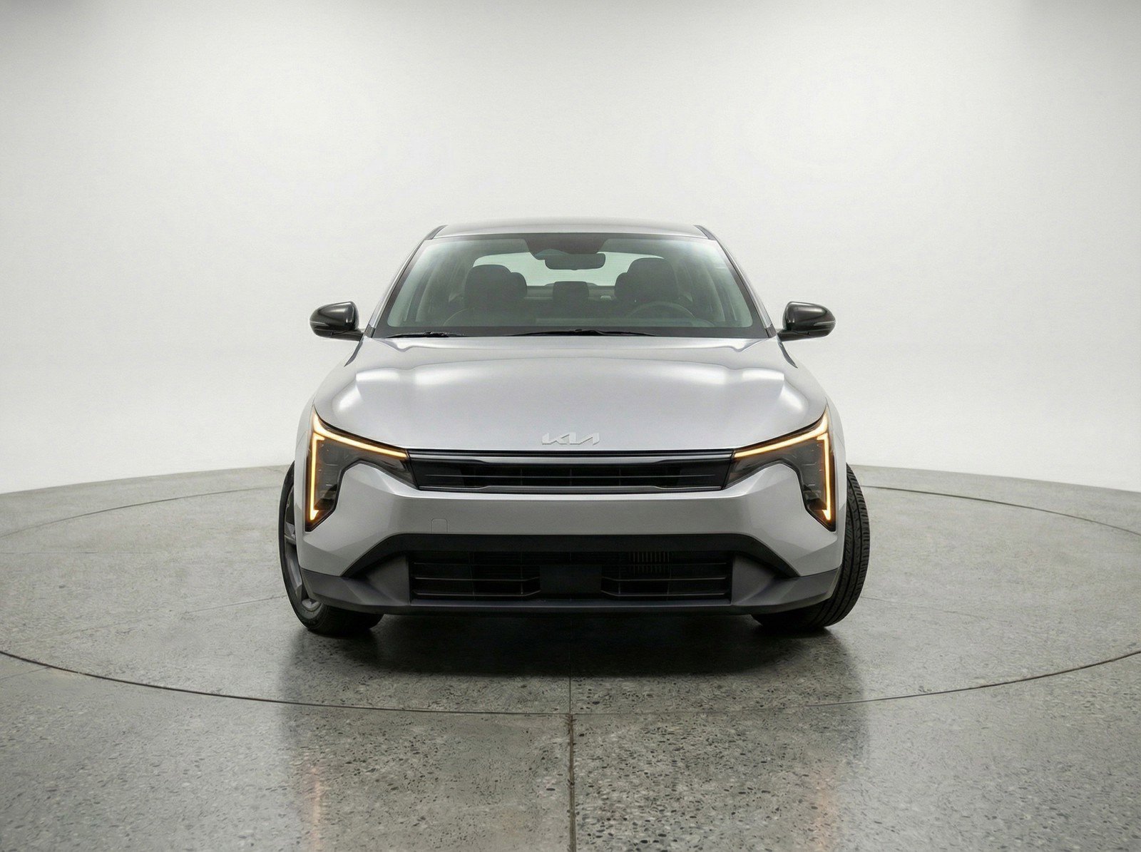 Used 2025 Kia K4 LXS image 2