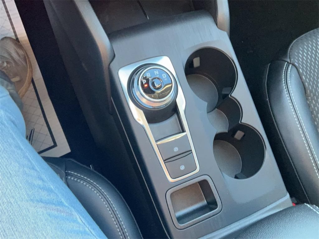 New 2025 Ford Escape SE FWD image 21