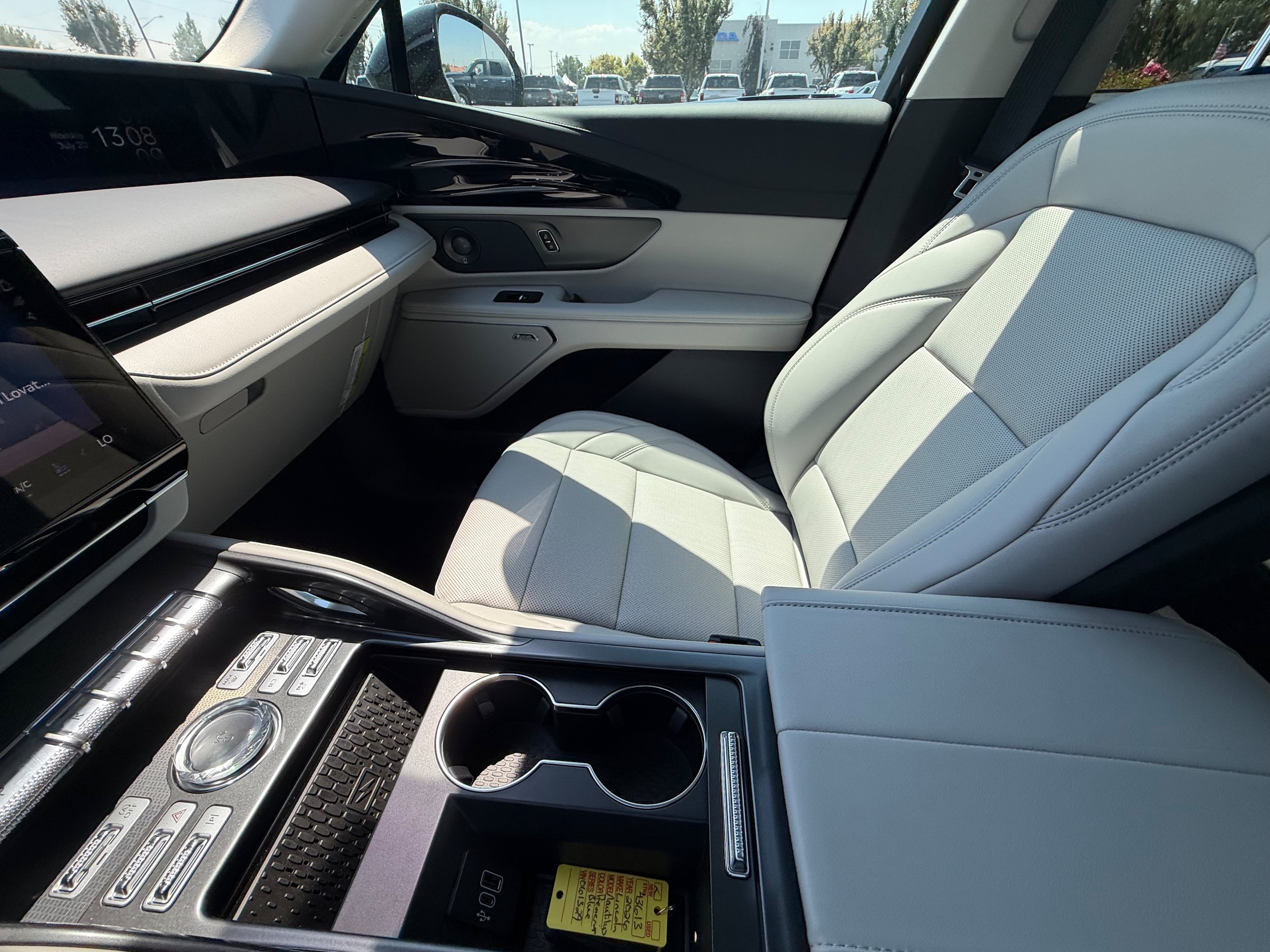 New 2026 Lincoln Nautilus Premier w/ Equipment Group 102A AWD/4WD image 26