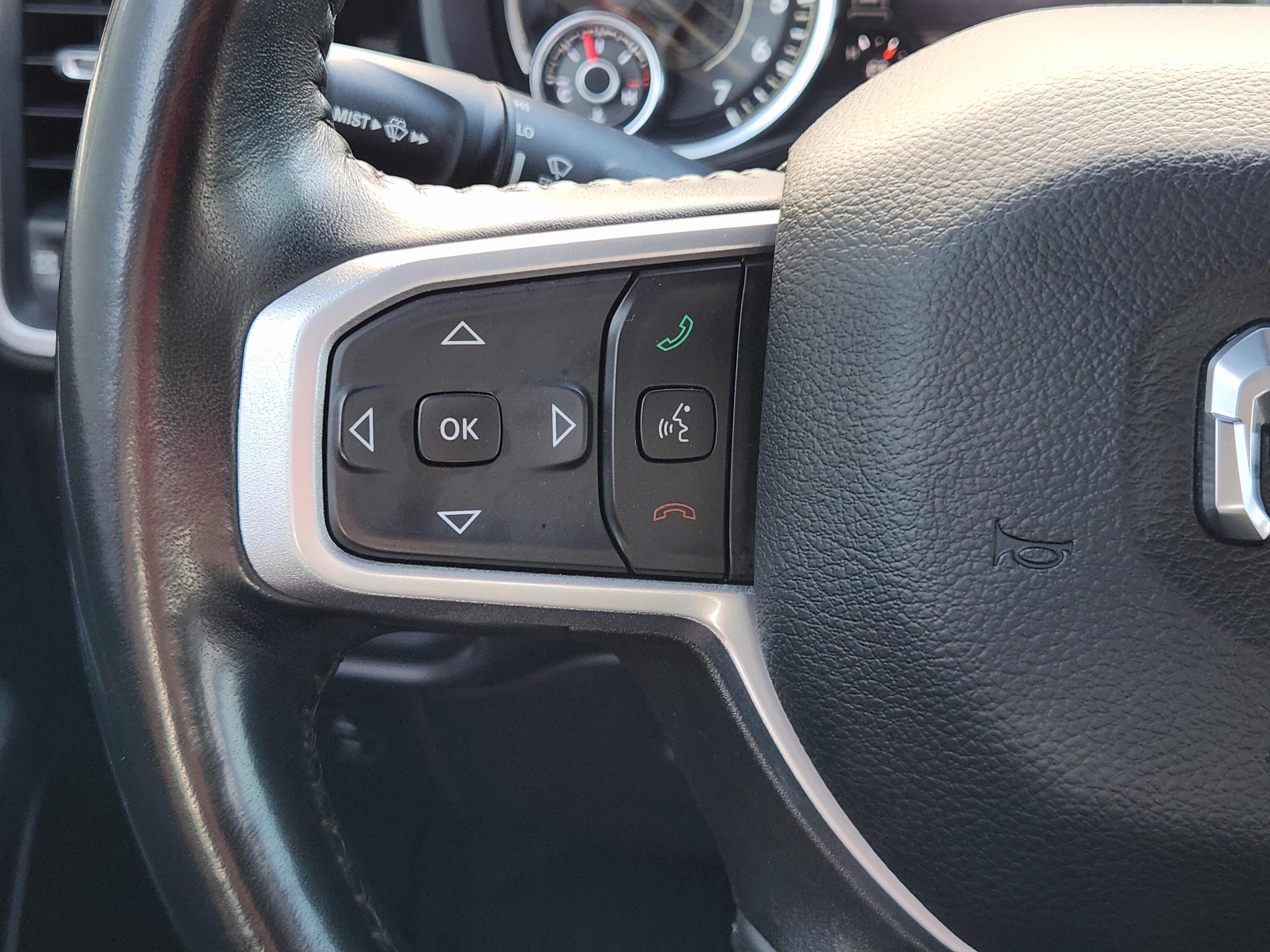 Used 2023 RAM 1500 Big Horn AWD/4WD image 31