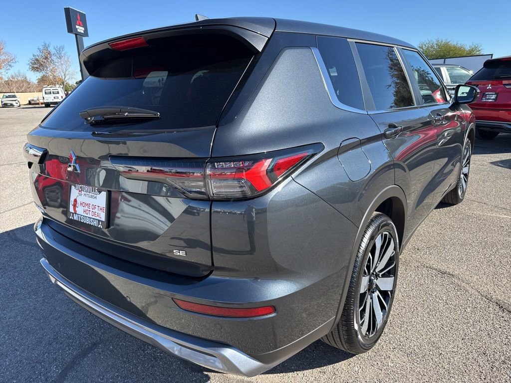 New 2026 Mitsubishi Outlander SE FWD image 7