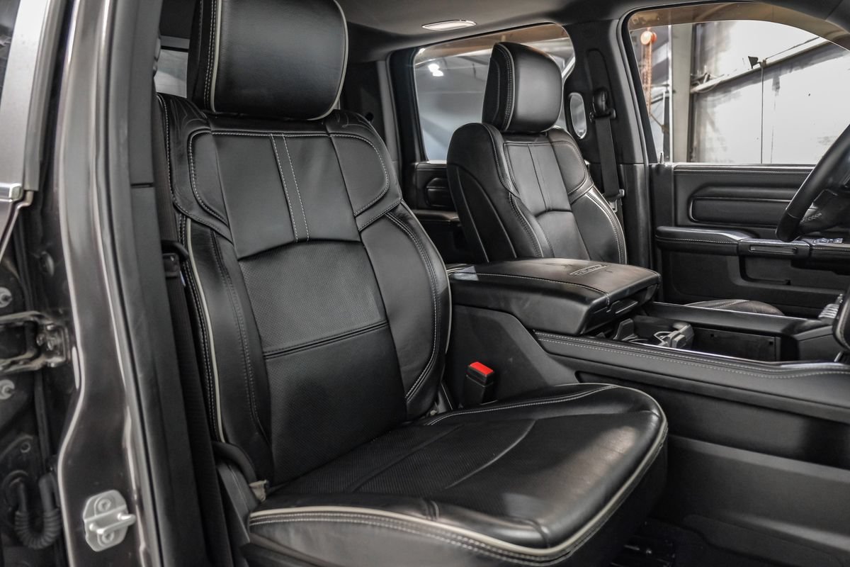 Used 2024 RAM 3500 Limited AWD/4WD image 35