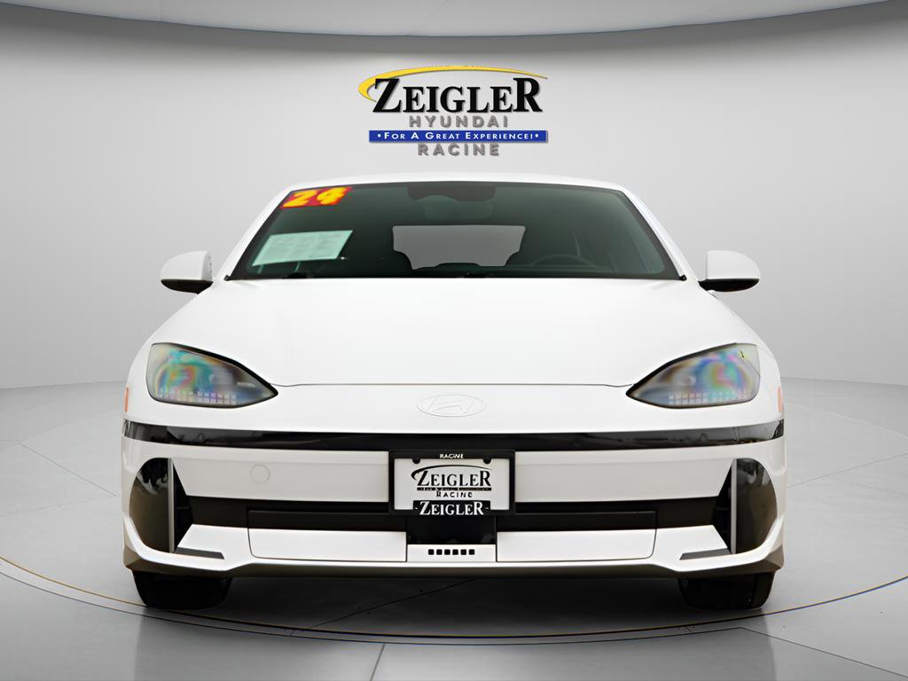 Used 2024 Hyundai Ioniq 6 SEL AWD/4WD image 2