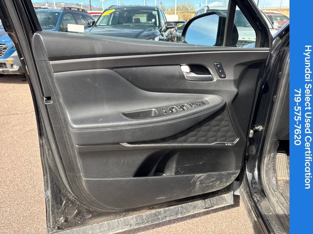 Used 2019 Hyundai Santa Fe SEL w/ Cargo Package image 32