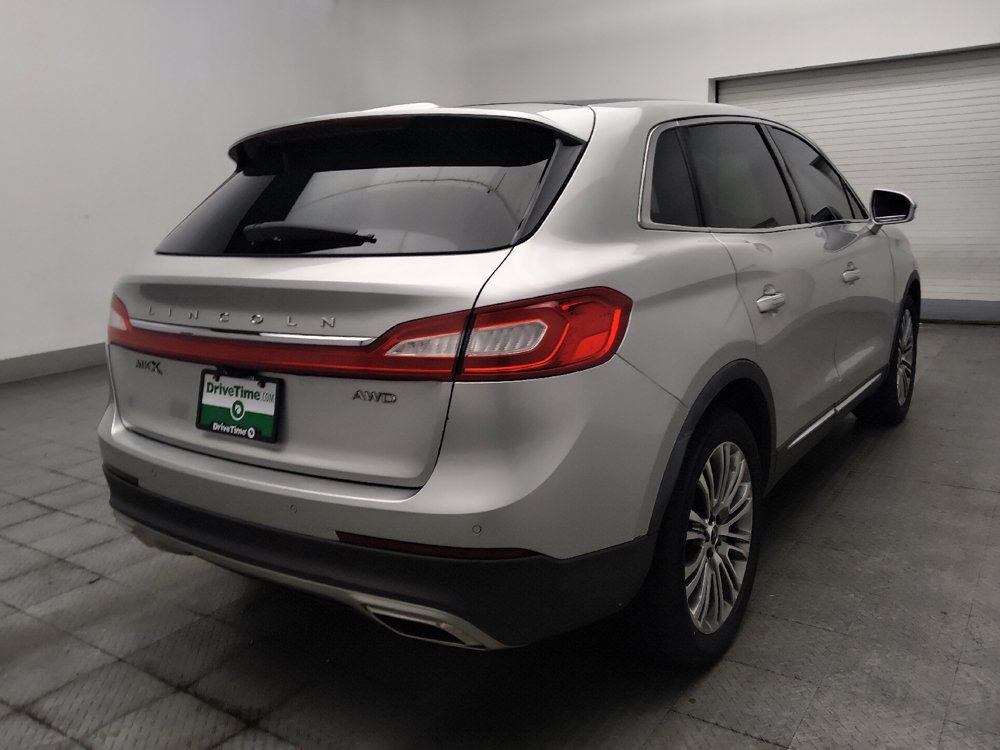 Used 2016 Lincoln MKX Reserve w/ Climate Package AWD/4WD image 9