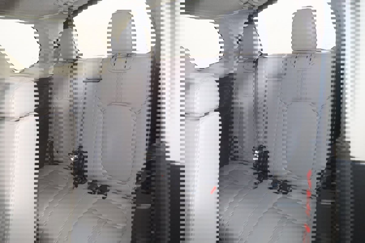 Used 2024 Honda Pilot Touring image 50