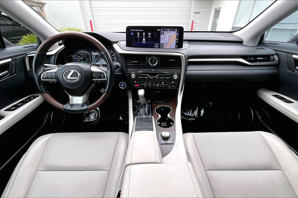 Used 2020 Lexus RX 450h AWD w/ Premium Package image 7