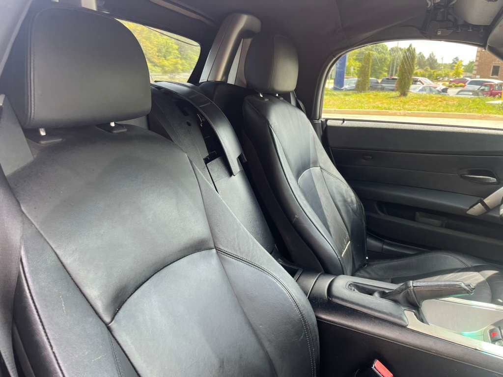 Used 2003 BMW Z4 3.0i RWD image 13
