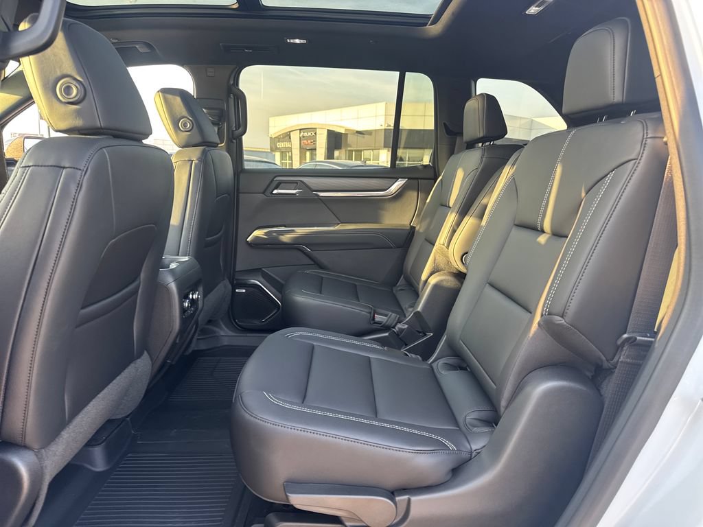 New 2026 GMC Acadia Elevation w/ Super Cruise Package FWD image 12