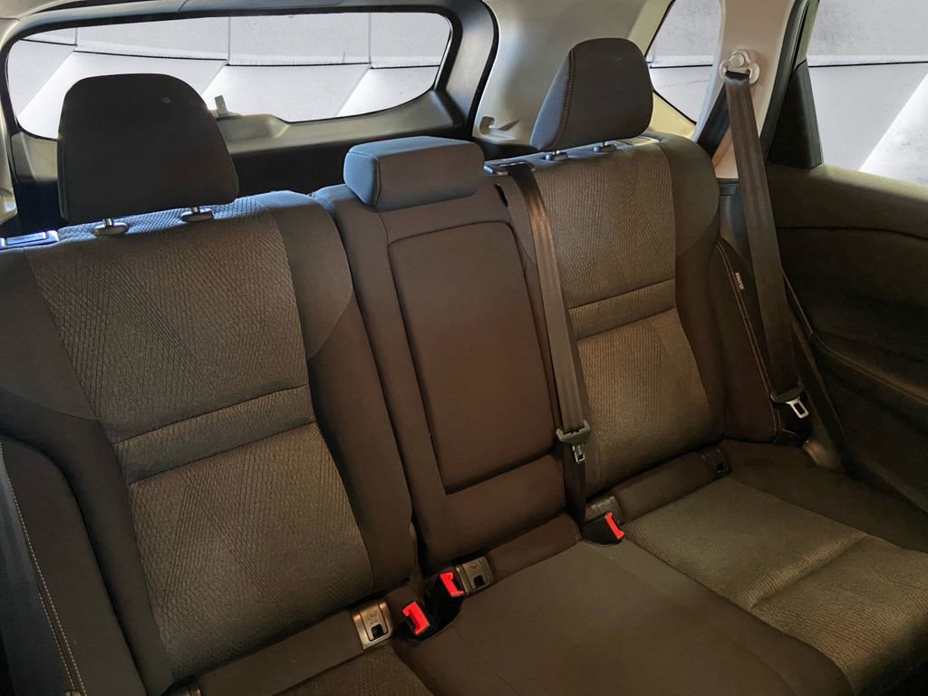 Used 2024 Nissan Rogue SV image 14