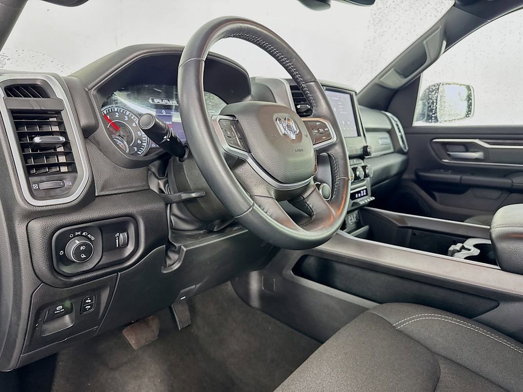 Used 2022 RAM 1500 Big Horn AWD/4WD image 14