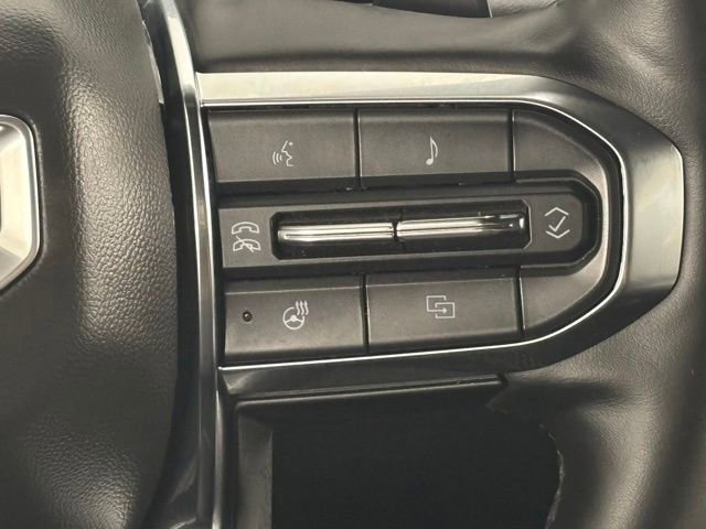 Used 2025 GMC Yukon Denali image 26