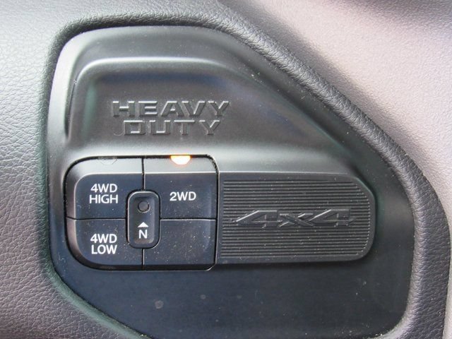 Used 2023 RAM 2500 Big Horn w/ Level 1 Equipment Group AWD/4WD image 19