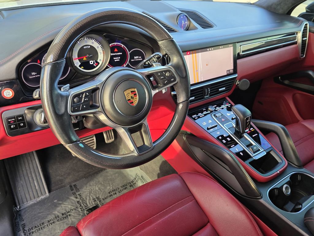 Used 2021 Porsche Cayenne GTS image 4