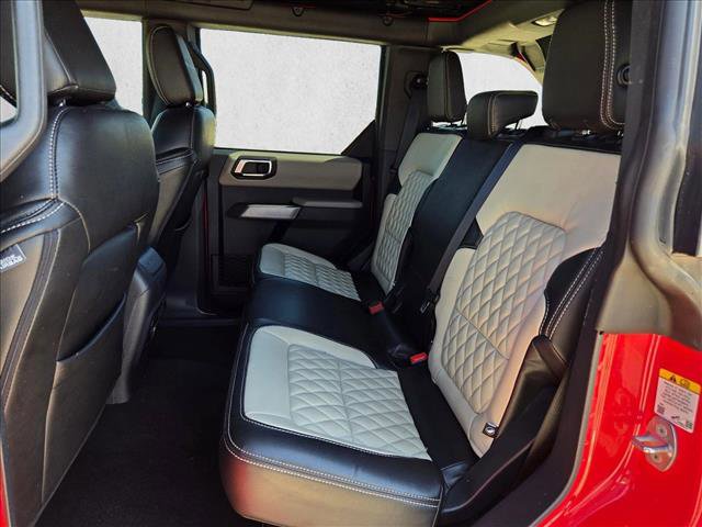 Used 2022 Ford Bronco Wildtrak AWD/4WD image 18