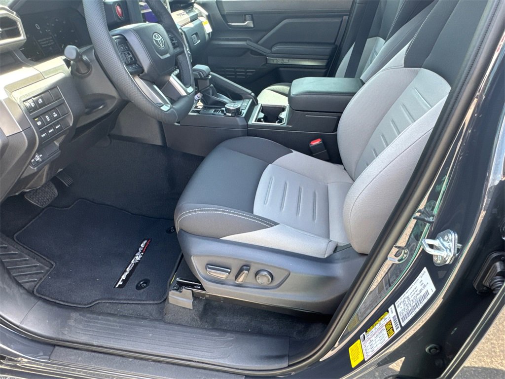 New 2025 Toyota Tacoma TRD Off-Road image 9