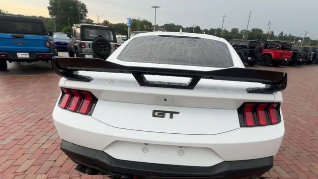 Used 2024 Ford Mustang GT Premium RWD image 9