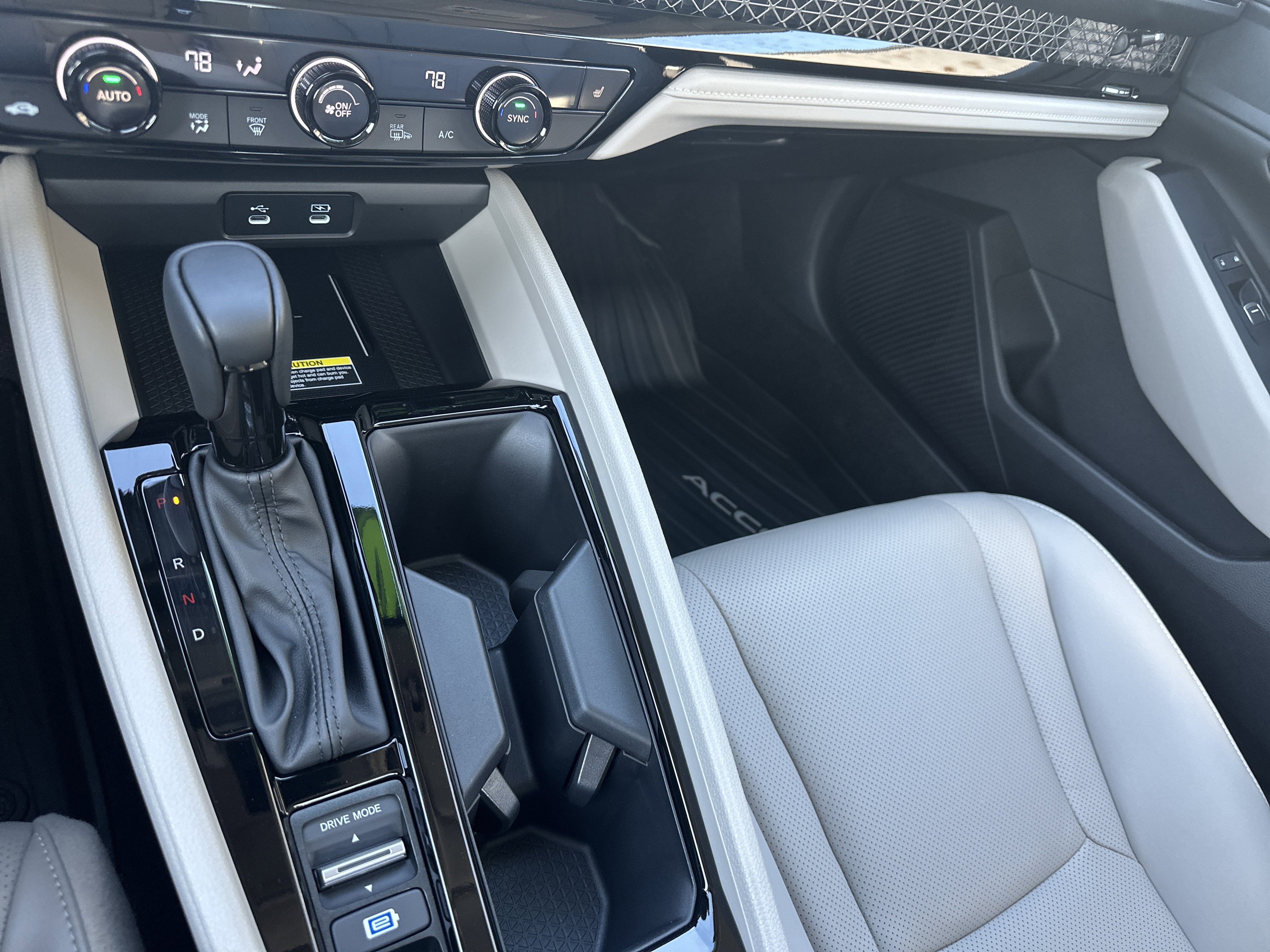 Used 2025 Honda Accord EX-L image 18