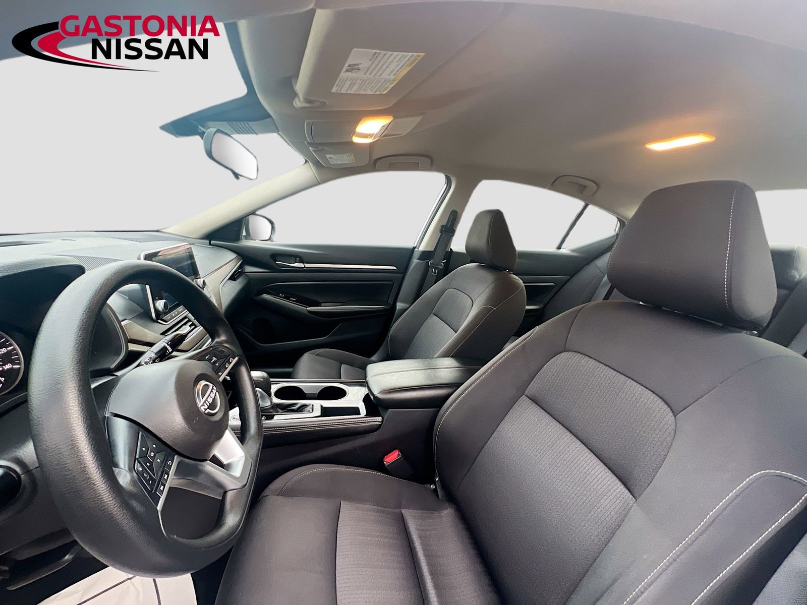 Used 2023 Nissan Altima 2.5 SV image 26