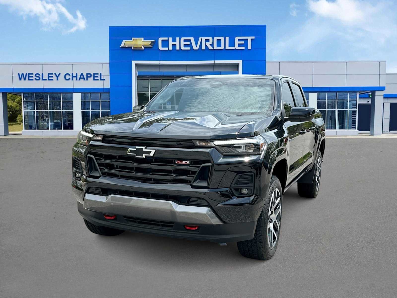 Certified 2024 Chevrolet Colorado Z71 w/ Z71 Convenience Package 2