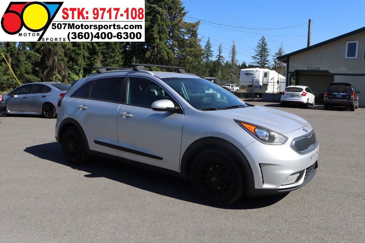 Used 2017 Kia Niro EX FWD image 12