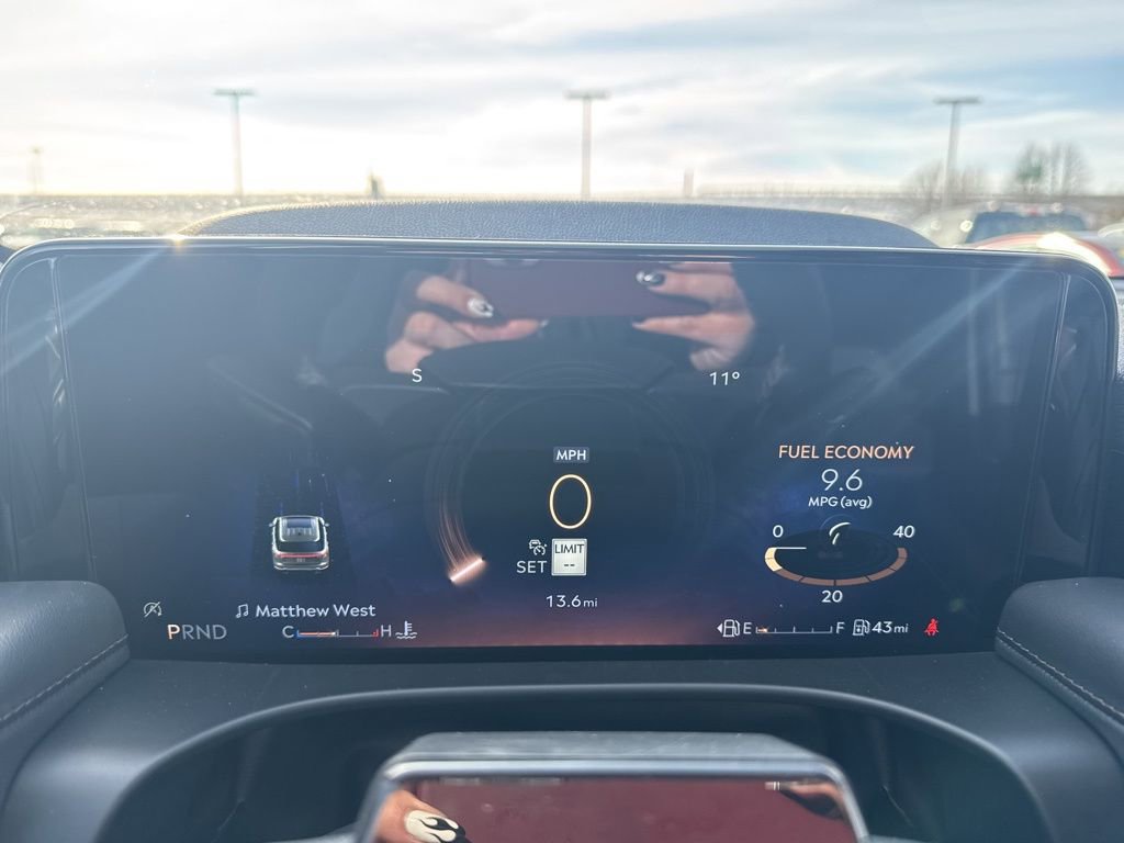 New 2026 Lincoln Aviator AWD image 15