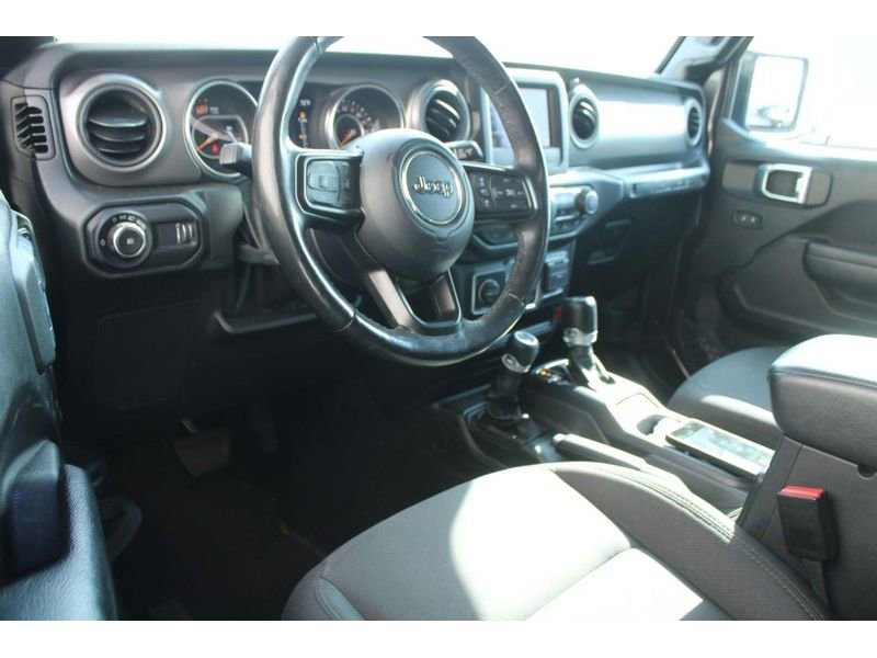 Used 2023 Jeep Wrangler Sport image 16