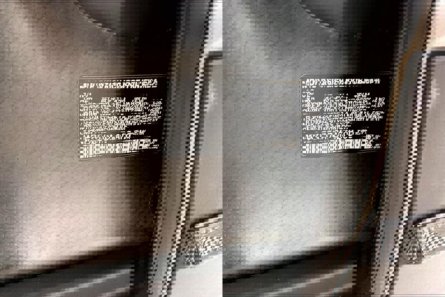 Certified 2023 BMW iX xDrive50 w/ Premium Package image 3