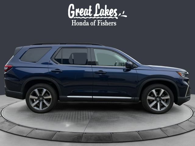 Certified 2025 Honda Pilot Touring image 6