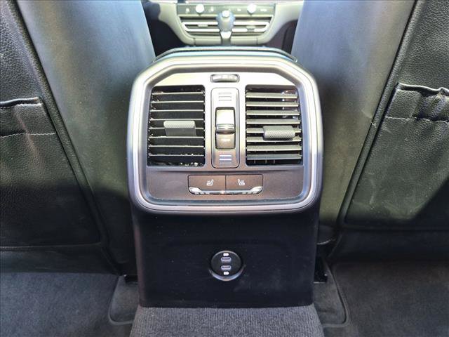 Used 2023 Porsche Macan S AWD/4WD image 15