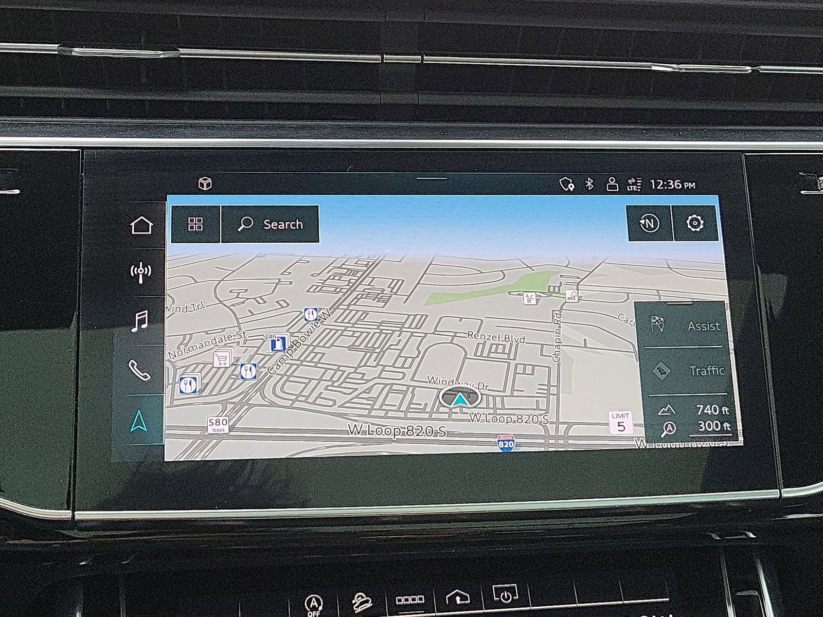 Used 2022 Audi Q7 3.0T Premium Plus w/ Premium Plus Package AWD/4WD image 14