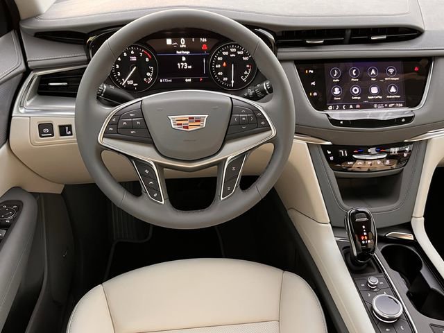 New 2026 Cadillac XT5 Premium Luxury image 10