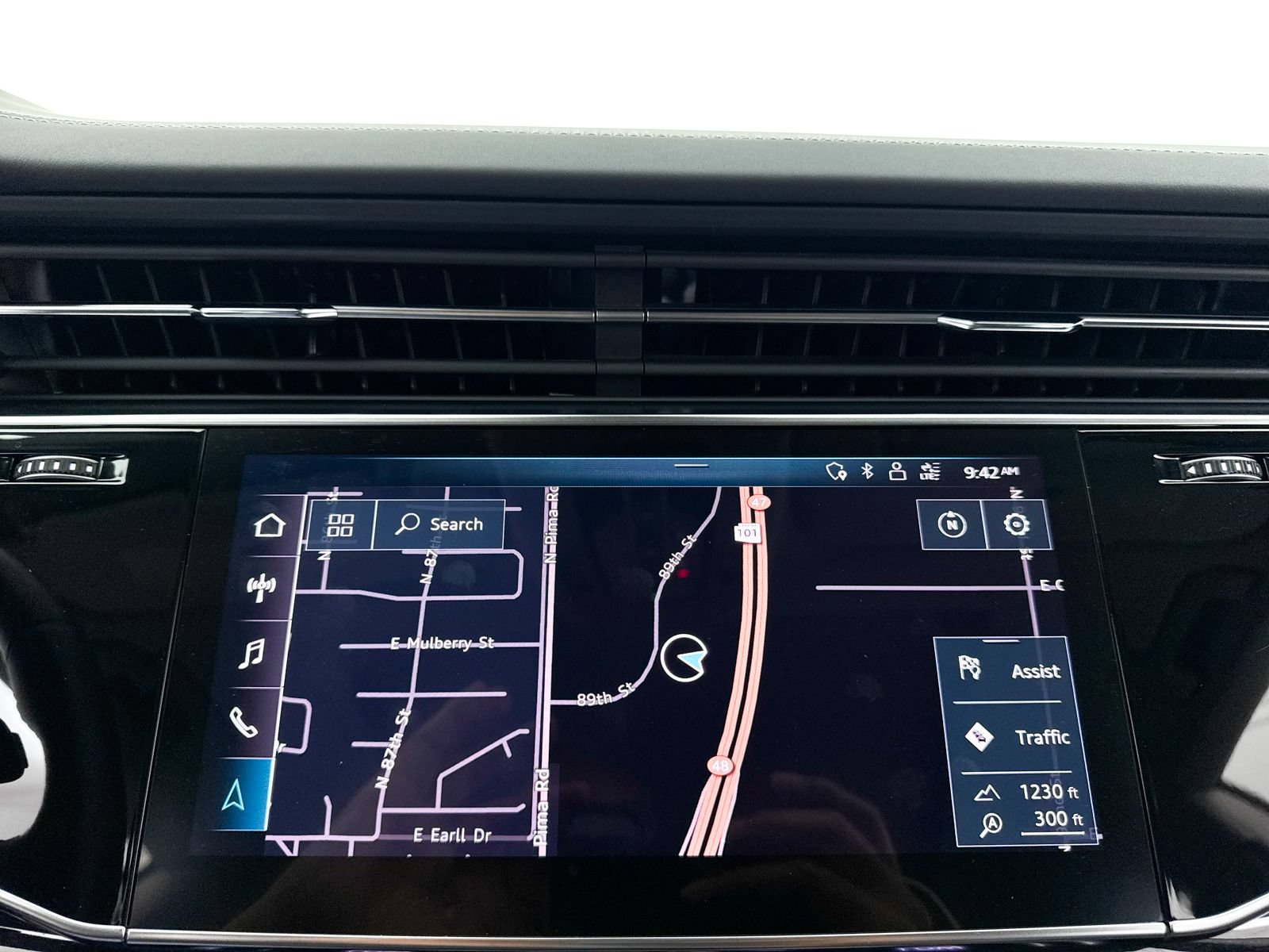 Used 2019 Audi Q8 Prestige w/ Adaptive Chassis Package AWD/4WD image 5