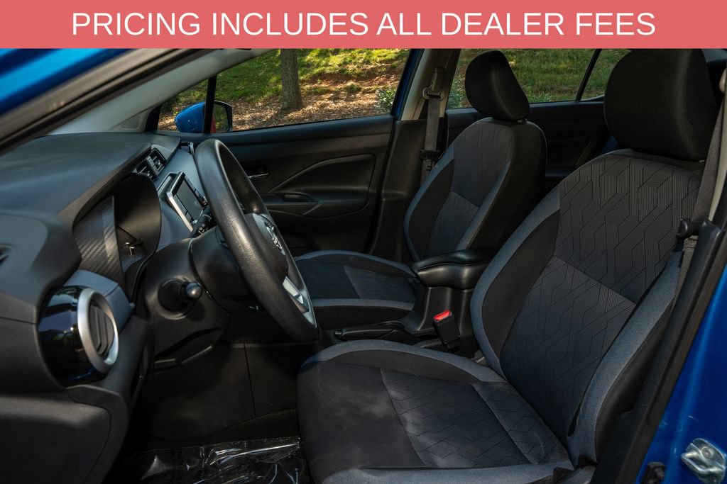Used 2023 Nissan Versa SV FWD image 10