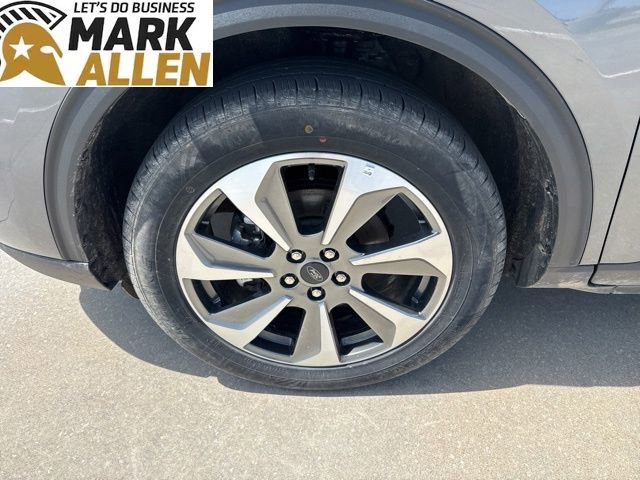 Used 2024 Ford Escape Platinum AWD/4WD image 7