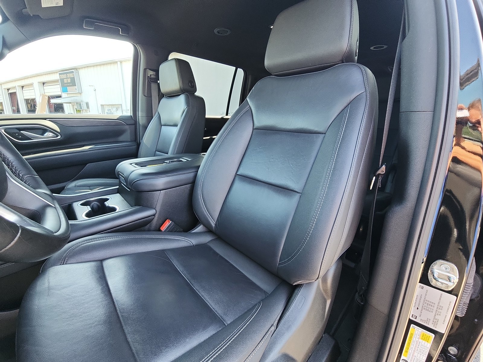 Used 2024 Chevrolet Suburban LT AWD/4WD image 21