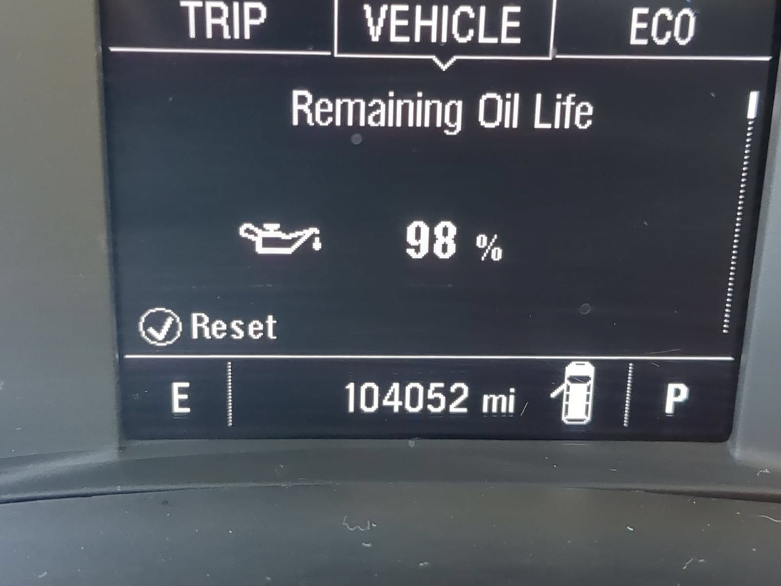 Certified 2024 Chevrolet Equinox LS w/ LPO, Cargo Package FWD image 12