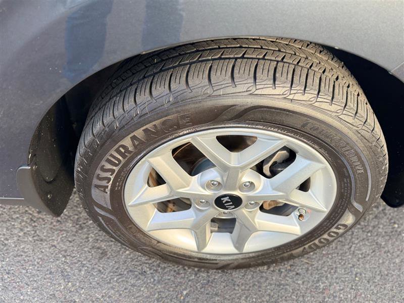 Used 2020 Kia Soul S image 23