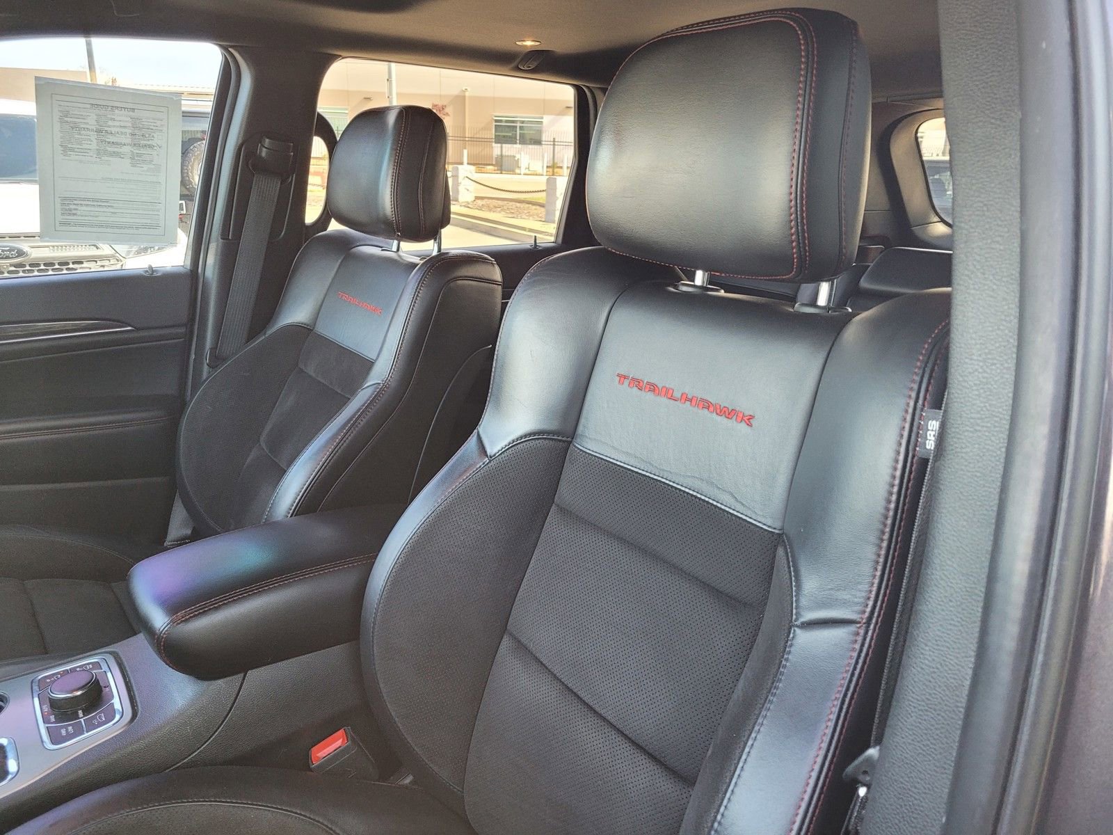 Used 2020 Jeep Grand Cherokee Trailhawk image 22