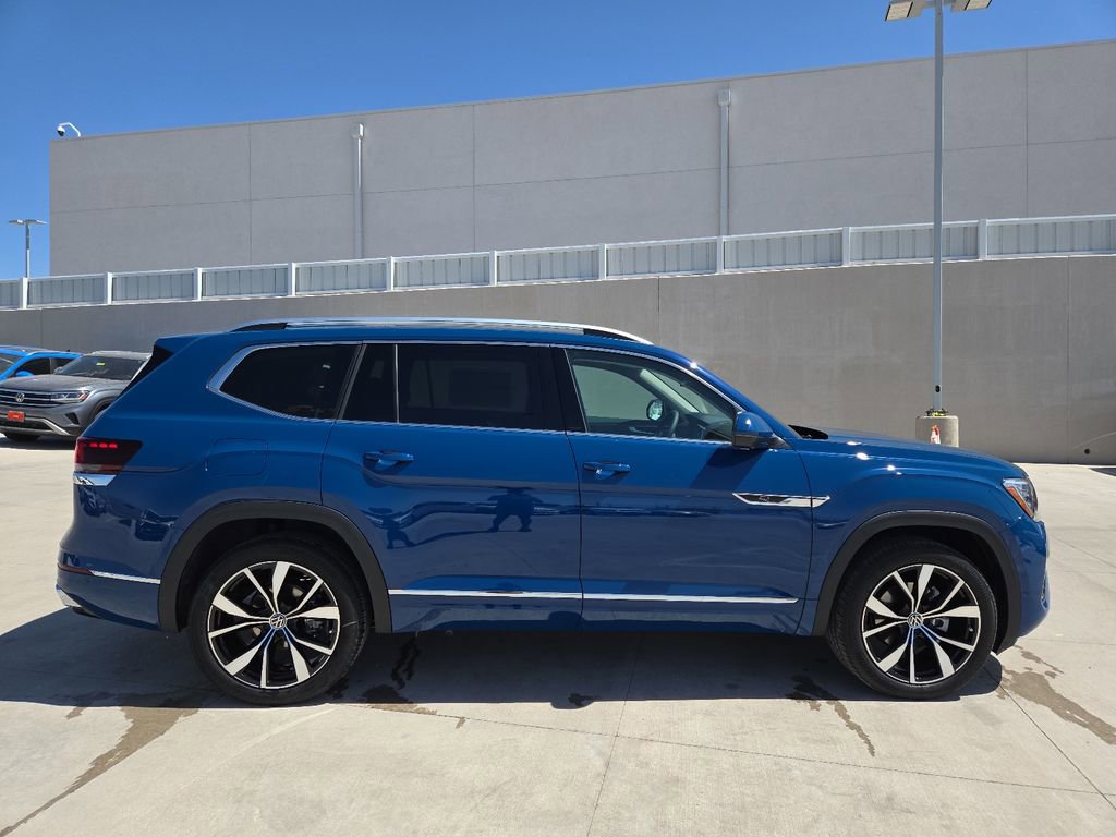 New 2025 Volkswagen Atlas SEL Premium R-Line image 12