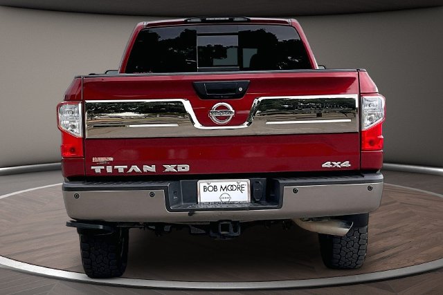 Used 2017 Nissan Titan Platinum Reserve AWD/4WD image 4