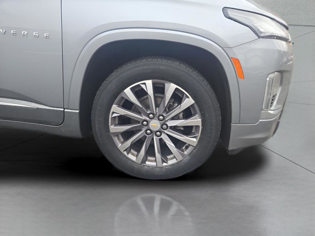 Used 2023 Chevrolet Traverse Premier w/ LPO, Floor Liner Package image 3