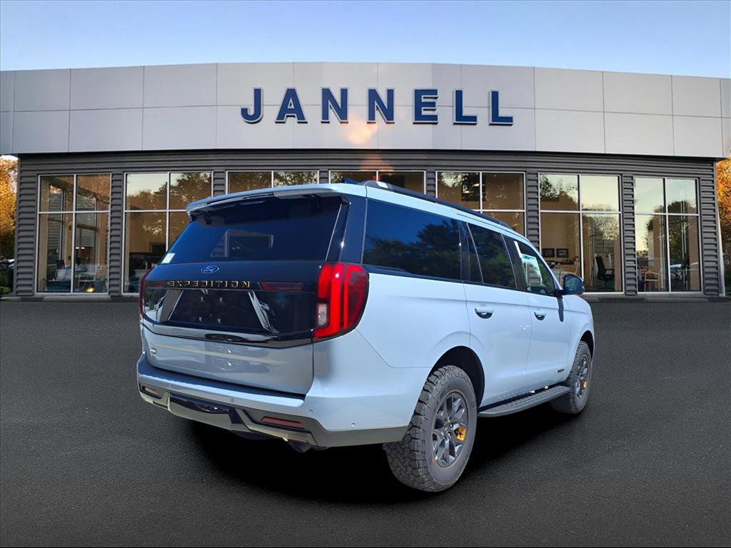 New 2025 Ford Expedition Tremor image 3