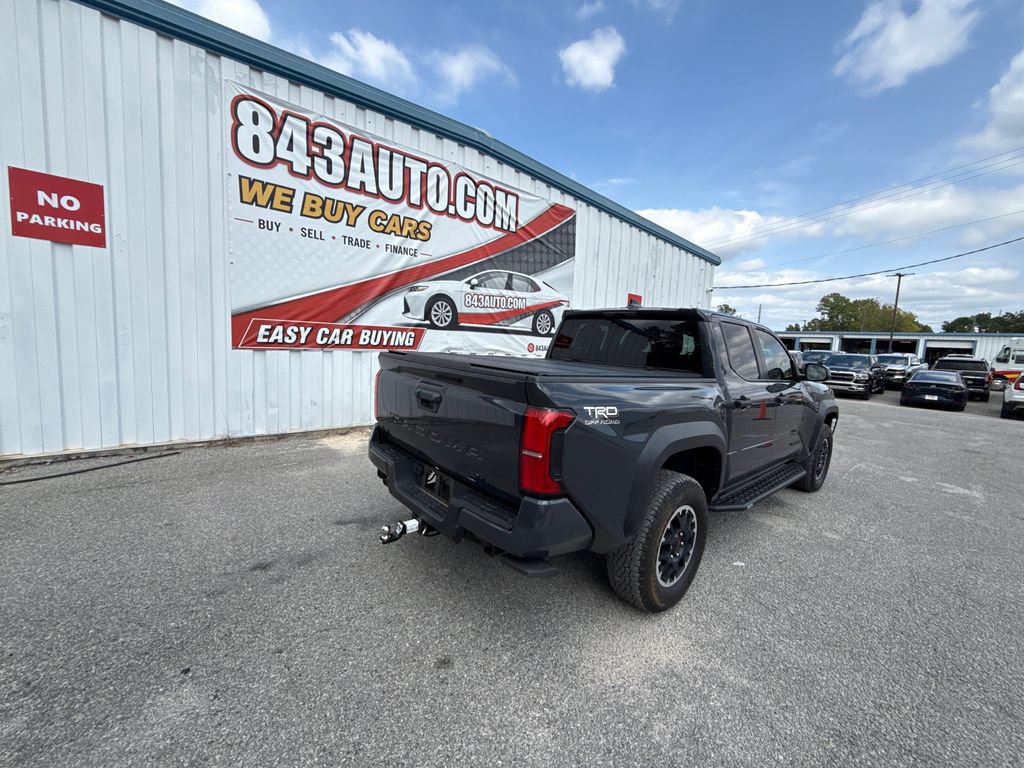 Used 2024 Toyota Tacoma TRD Off-Road AWD/4WD image 8