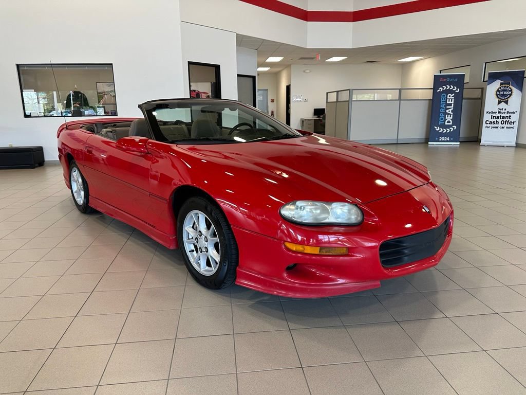 Used 2001 Chevrolet Camaro LT w/ Sport Appearance Pkg RWD image 7