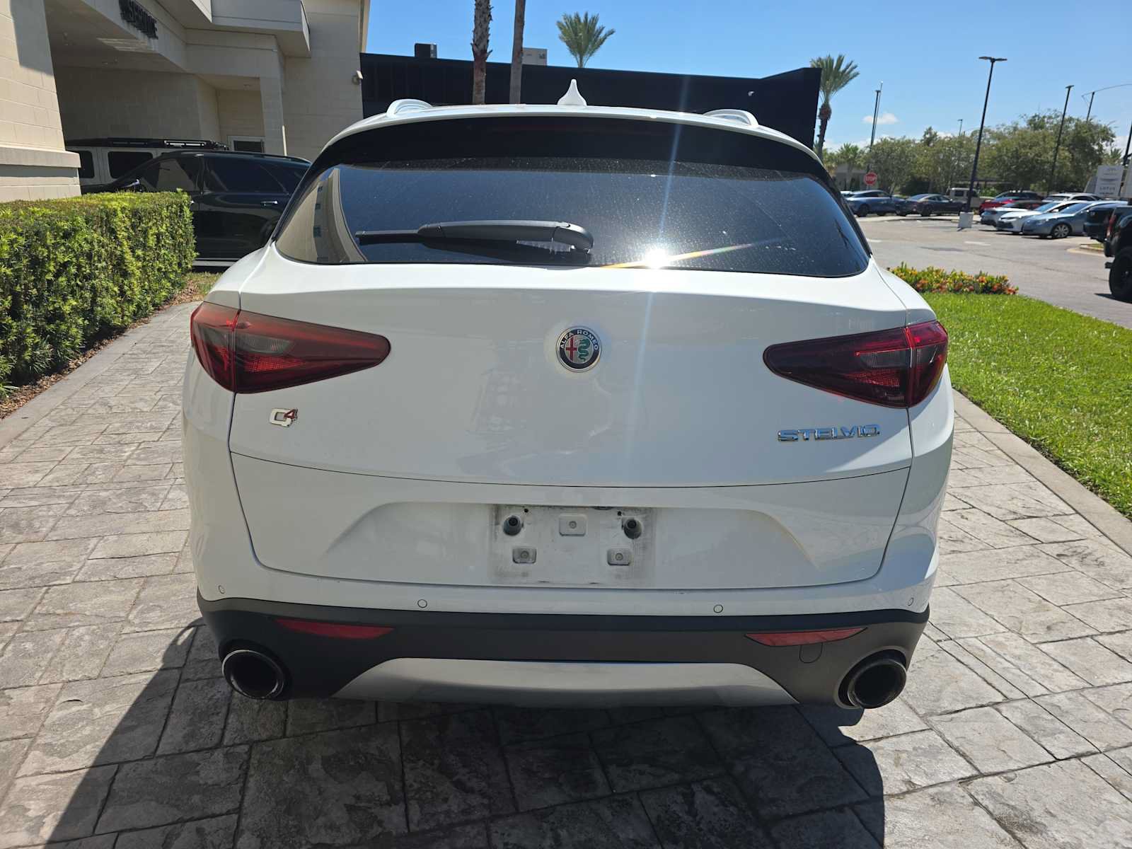 Used 2019 Alfa Romeo Stelvio AWD image 5