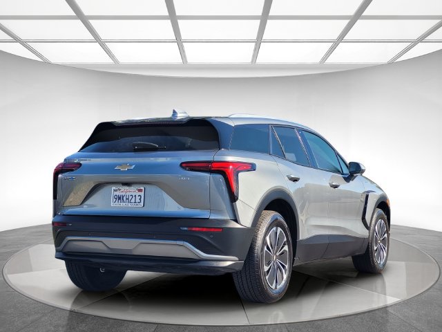 Used 2024 Chevrolet Blazer EV LT AWD/4WD image 4