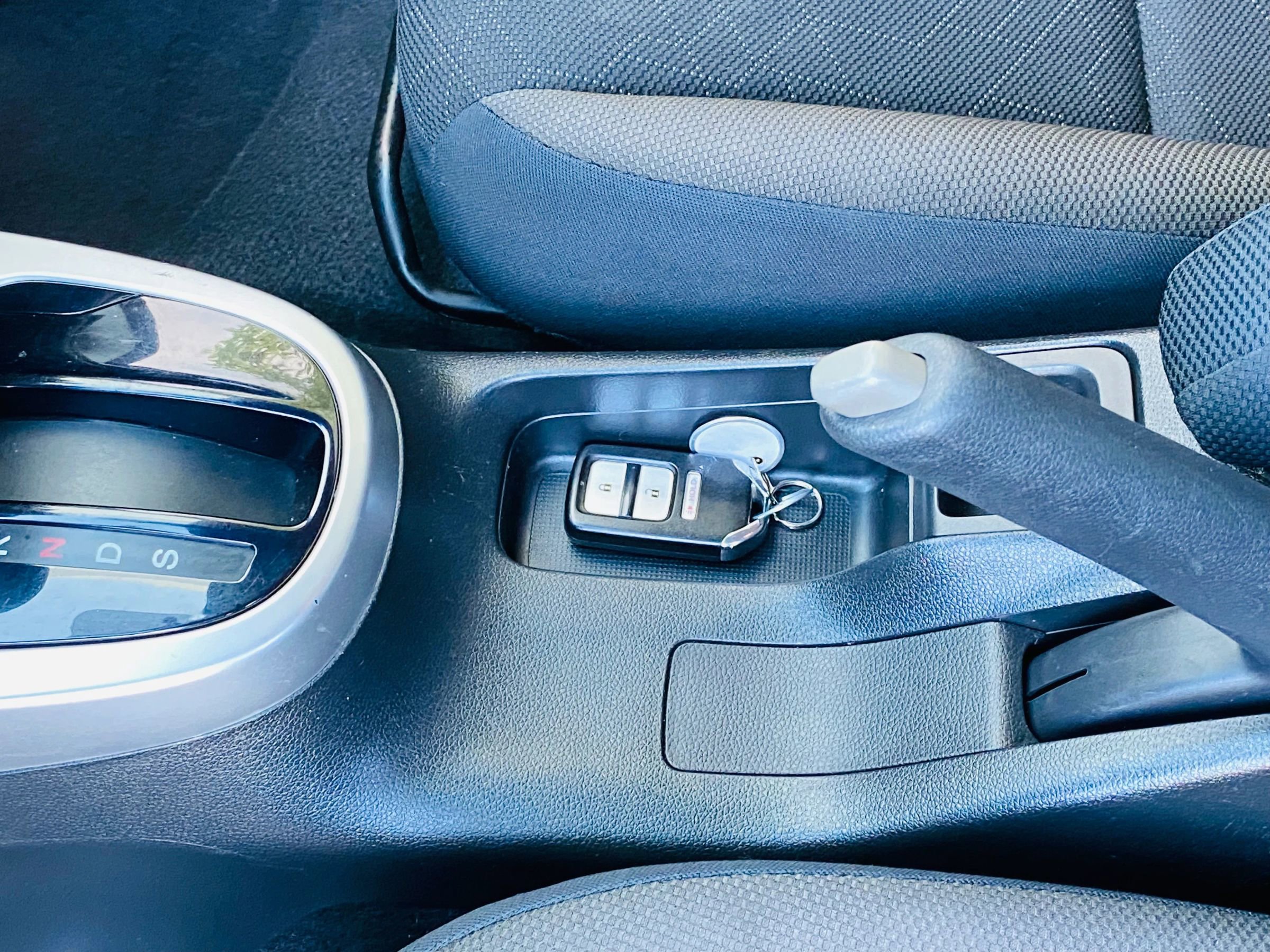 Used 2016 Honda Fit EX image 31