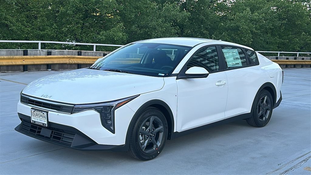 New 2026 Kia K4 FWD image 2